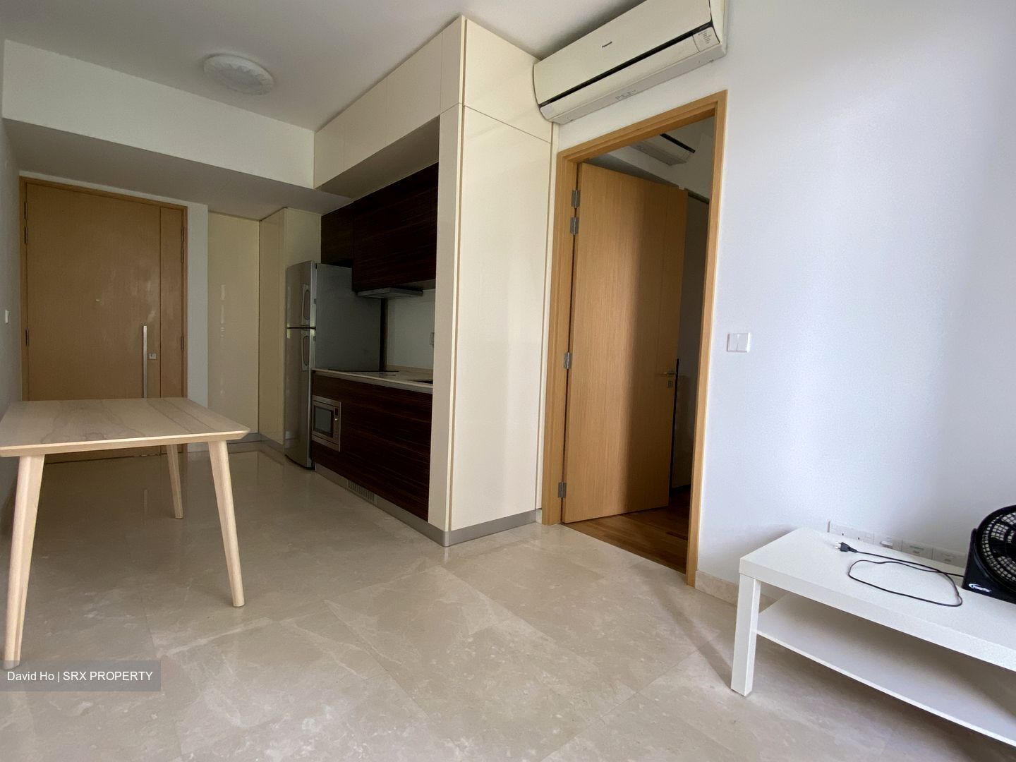 Commonwealth Towers (D3), Condominium #525332421